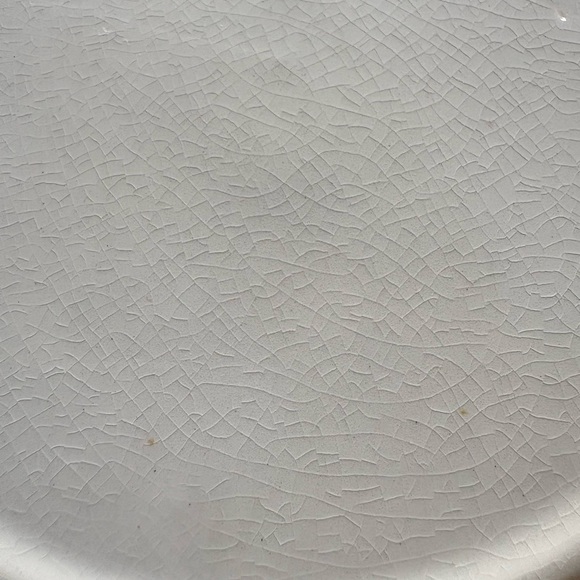 J&G Meakin Royal Staffordshire Heirloom Ironstone White set of 2 Plates ~10.5 in - Picture 11 of 16